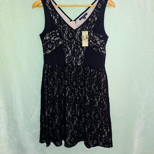 NWT American Eagle Lace Dress